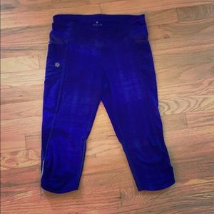 Athleta running Capri with pockets!